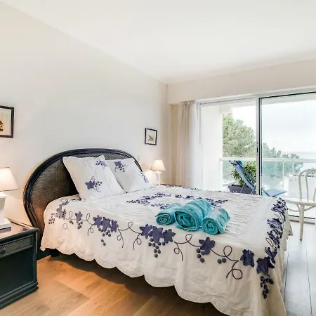Privila¨ge Apartament *